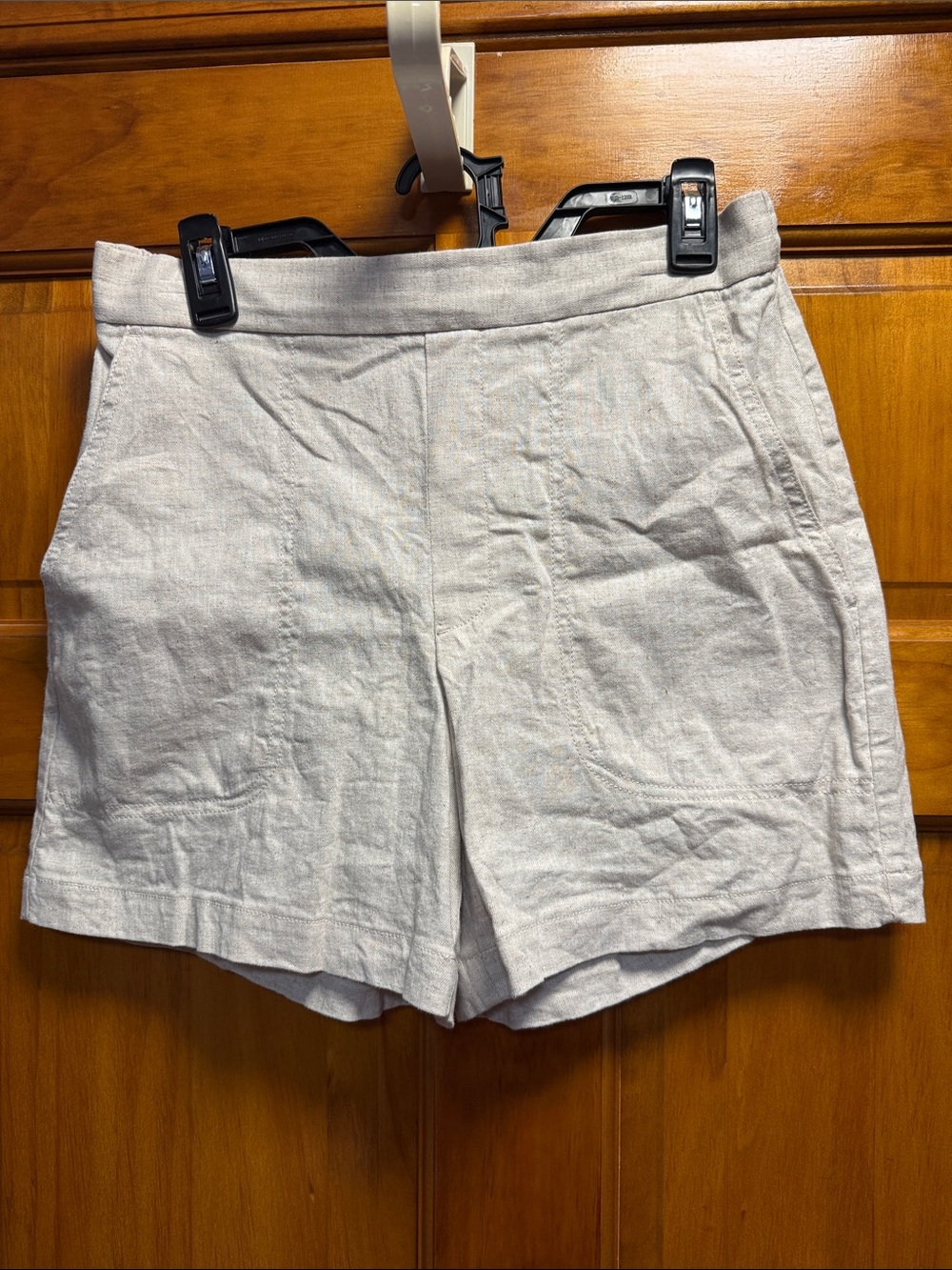 High-Rise Women's Light Tan Linen-Blend Shorts